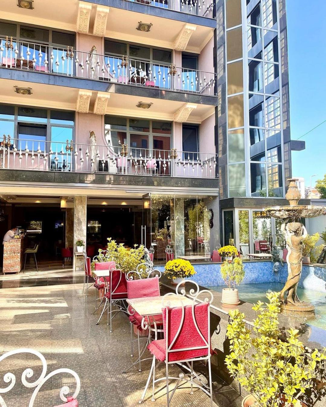 Hotel Elysee Tirana Exterior photo
